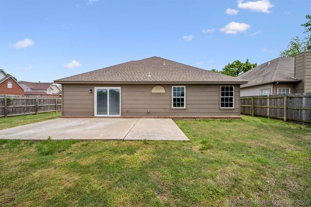 7502 S 91st East Avenue, Tulsa, OK 74133