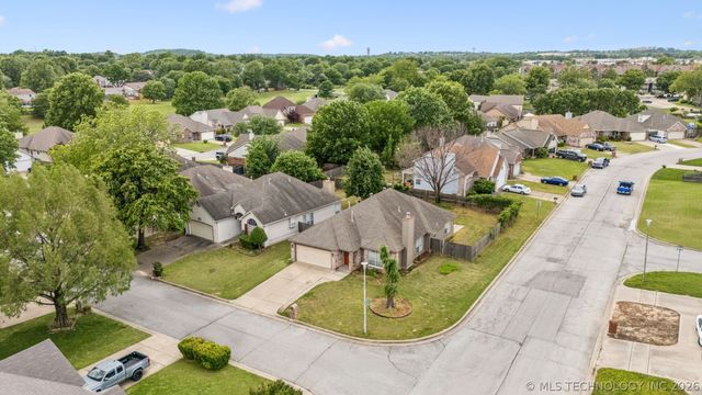 7502 S 91st East Avenue, Tulsa, OK 74133