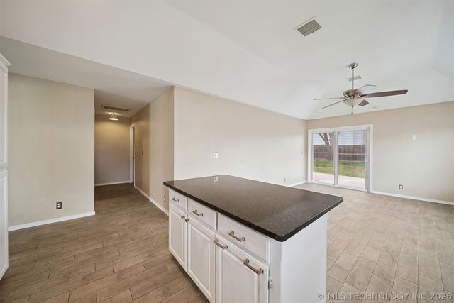 7502 S 91st East Avenue, Tulsa, OK 74133