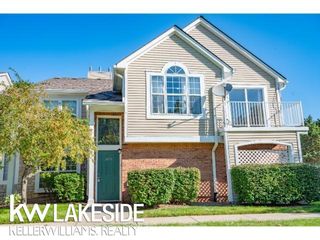 56153 Troon North, Shelby Twp, MI 48316