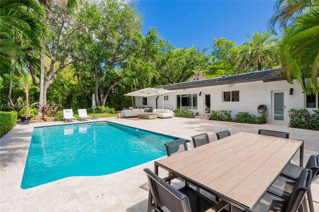 1029 Mariposa Ave, Coral Gables, FL 33146