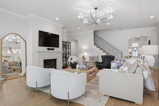 16405 Loire West Drive, Edmond, OK 73013