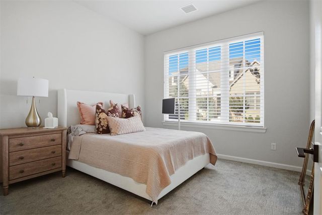 16405 Loire West Drive, Edmond, OK 73013