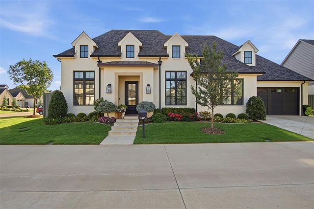 16405 Loire West Drive, Edmond, OK 73013