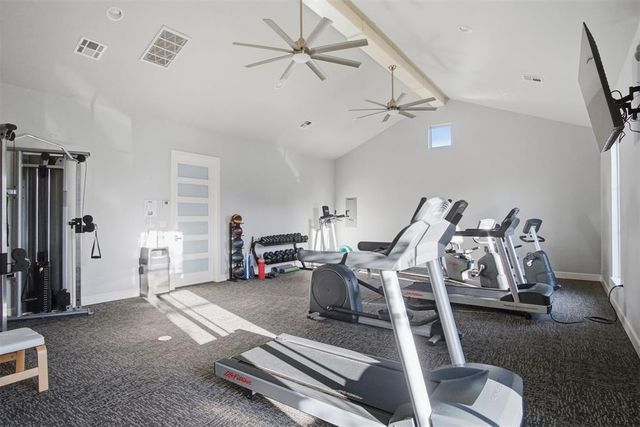 16405 Loire West Drive, Edmond, OK 73013