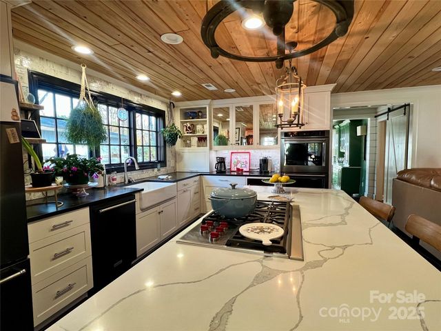 444 E Cannon Avenue, Albemarle, NC 28001