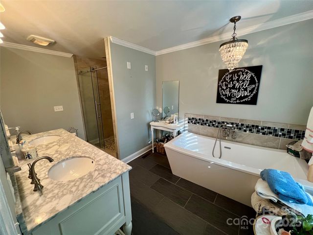 444 E Cannon Avenue, Albemarle, NC 28001