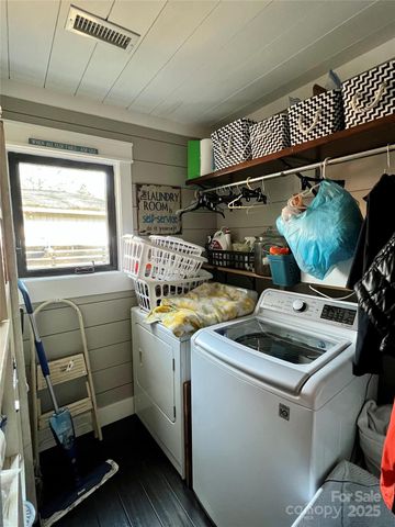 444 E Cannon Avenue, Albemarle, NC 28001