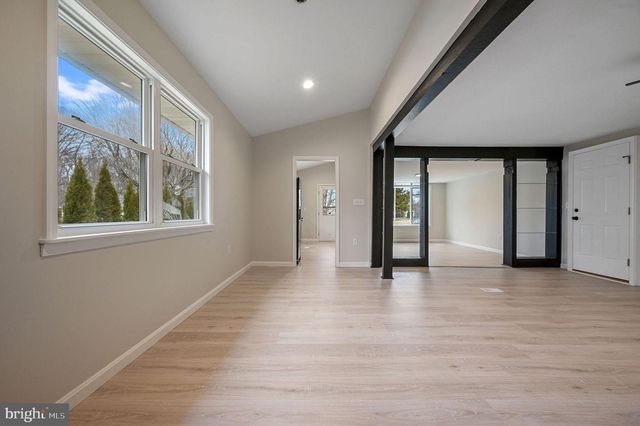 2891 KENTON RD, Dover, DE 19904