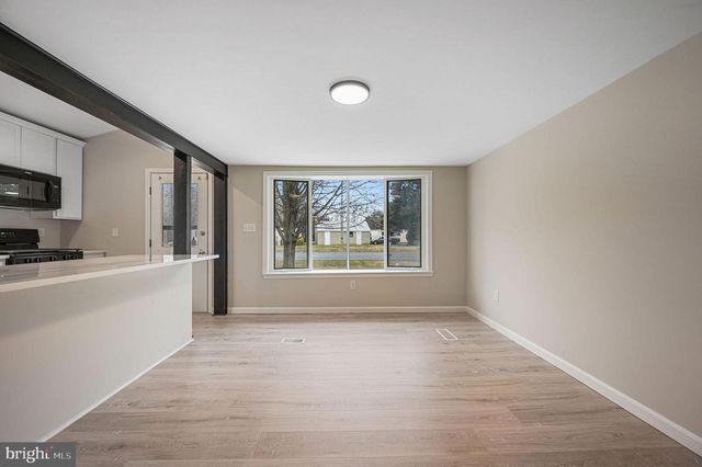 2891 KENTON RD, Dover, DE 19904