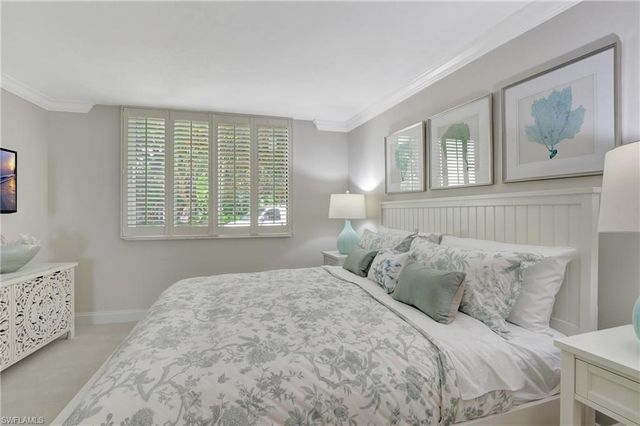 2357 Gulf Shore BLVD N 107, Naples, FL 34103