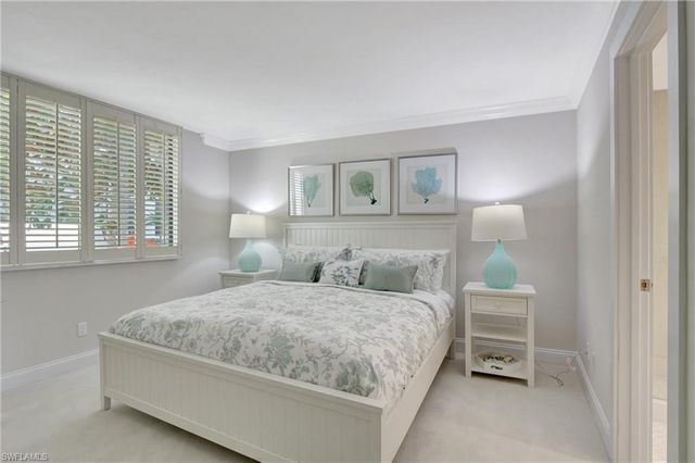 2357 Gulf Shore BLVD N 107, Naples, FL 34103