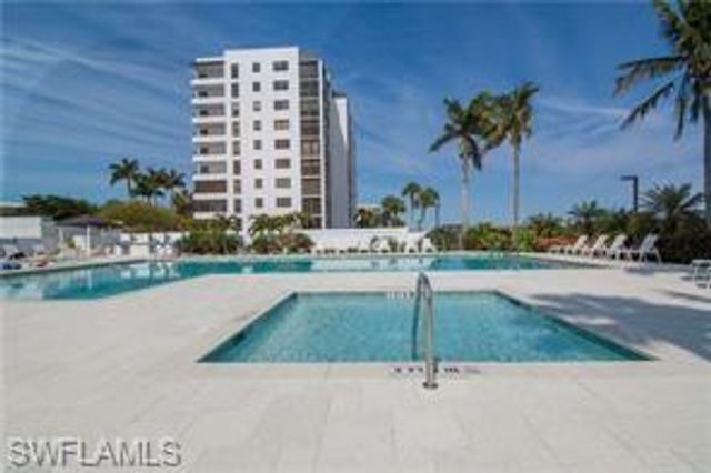 2357 Gulf Shore BLVD N 107, Naples, FL 34103