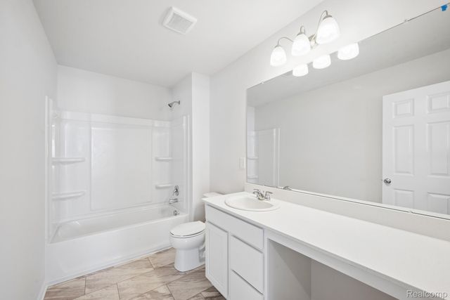 4238 Cedar Lane, Grand Blanc Charter Township, MI 48439