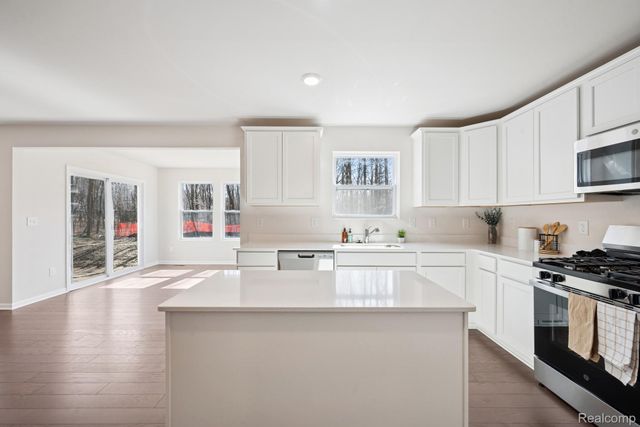 4238 Cedar Lane, Grand Blanc Charter Township, MI 48439