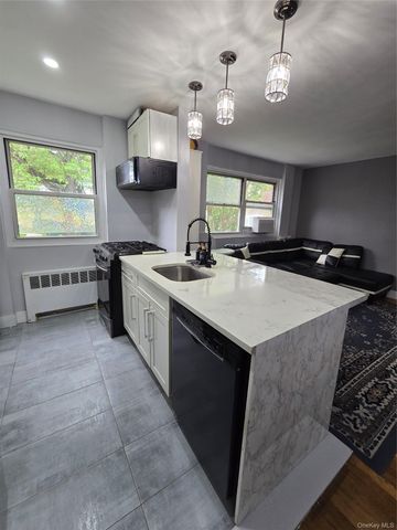 89-25 Shore Parkway 2, Howard Beach, NY 11414