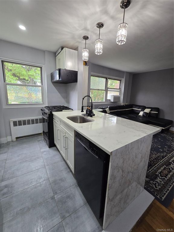 89-25 Shore Parkway 2, Howard Beach, NY 11414 — photo 2