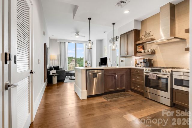 7 Patton Avenue 1006, Asheville, NC 28801