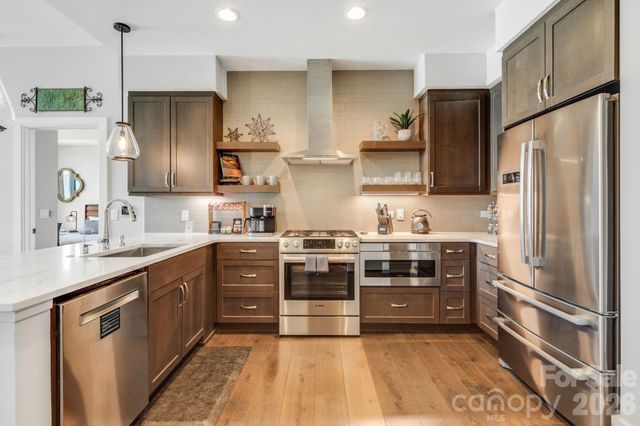 7 Patton Avenue 1006, Asheville, NC 28801