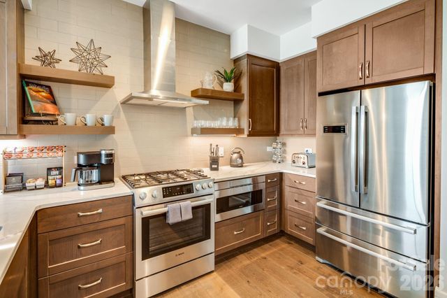 7 Patton Avenue 1006, Asheville, NC 28801