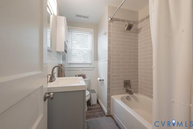 2326 Clarke St, Henrico, VA 23228