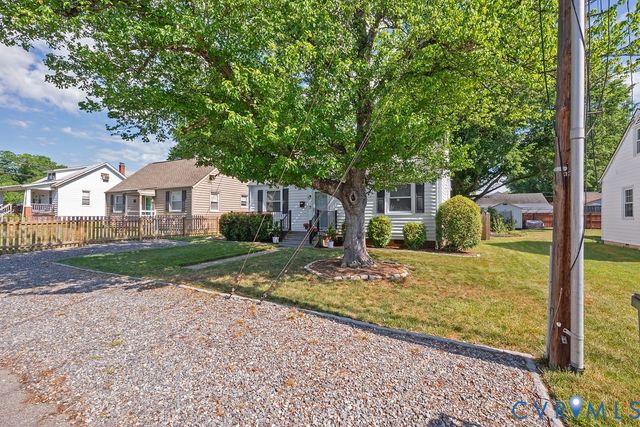 2326 Clarke St, Henrico, VA 23228