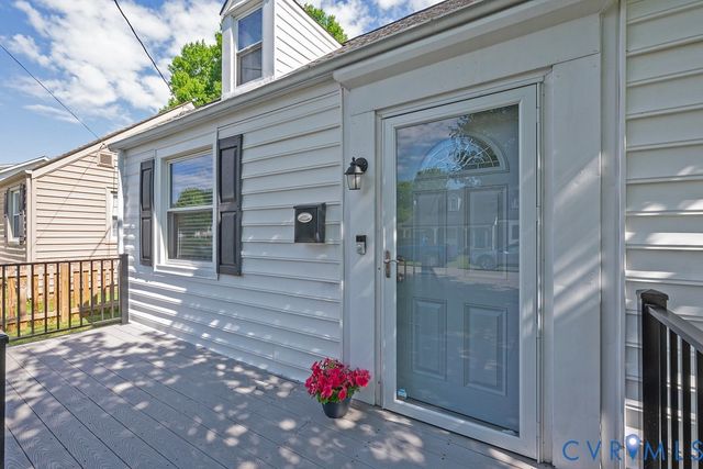 2326 Clarke St, Henrico, VA 23228