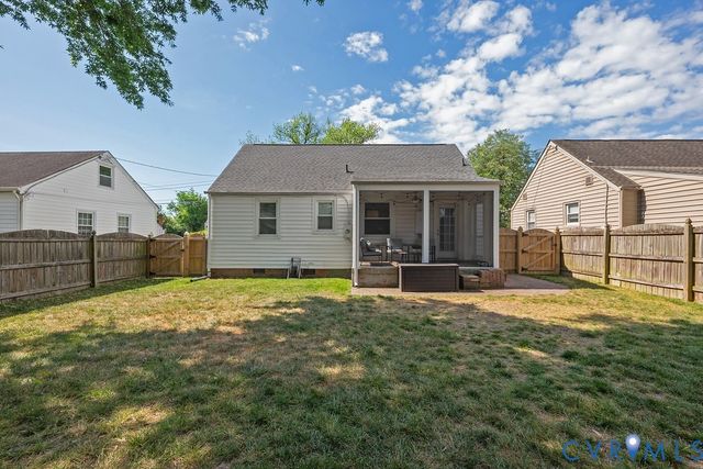 2326 Clarke St, Henrico, VA 23228