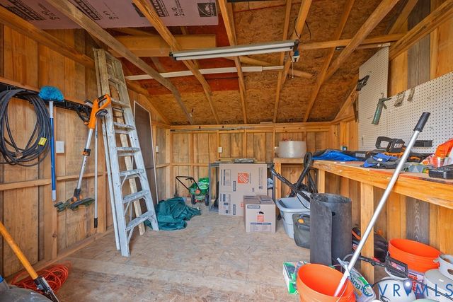 2326 Clarke St, Henrico, VA 23228