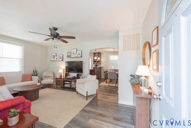 2326 Clarke St, Henrico, VA 23228