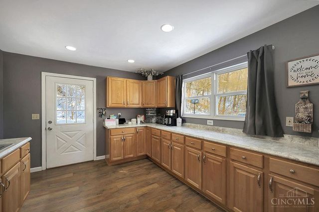 6551 Cleves Warsaw Pike, Delhi Twp, OH 45233