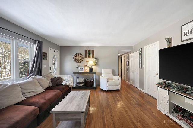 6551 Cleves Warsaw Pike, Delhi Twp, OH 45233