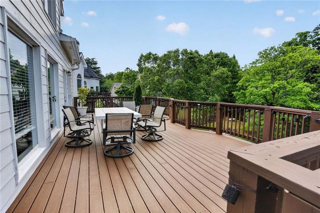 2502 Regency Lake Drive, Marietta, GA 30062