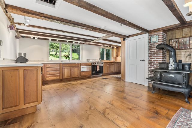 1279 Old Bridgewater Hill Road, Bridgewater, VT 05035