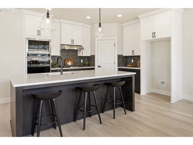 15512 Sw Everglade Ave, Tigard, OR 97224