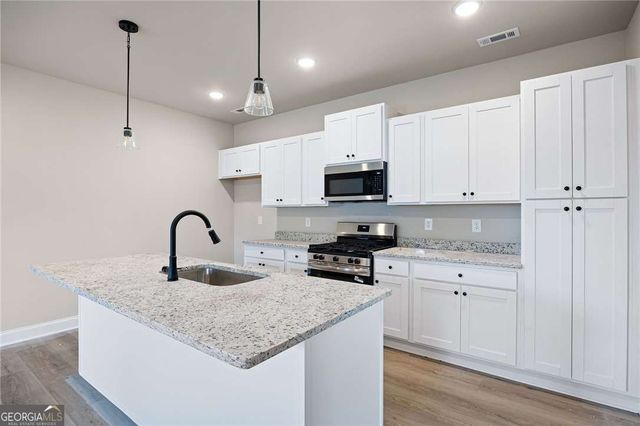 106 Winston Way, Carrollton, GA 30117