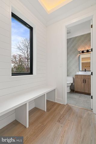 505 ADELMAN CIR SW, Vienna, VA 22180