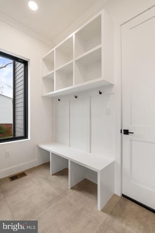 505 ADELMAN CIR SW, Vienna, VA 22180