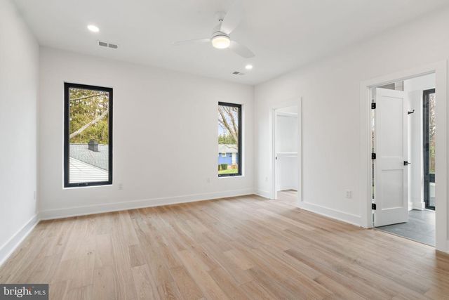 505 ADELMAN CIR SW, Vienna, VA 22180