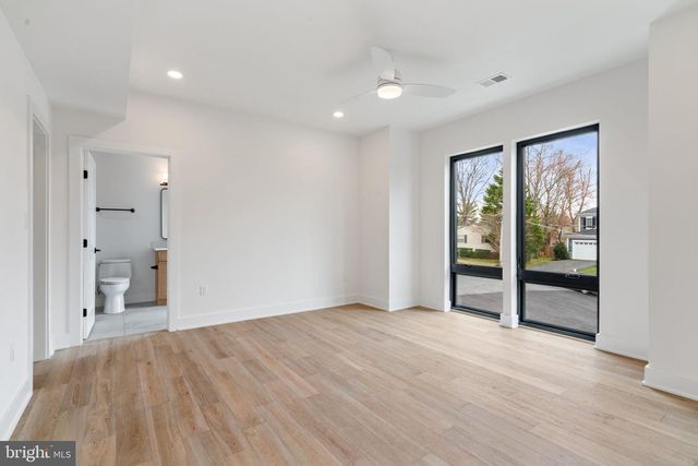 505 ADELMAN CIR SW, Vienna, VA 22180