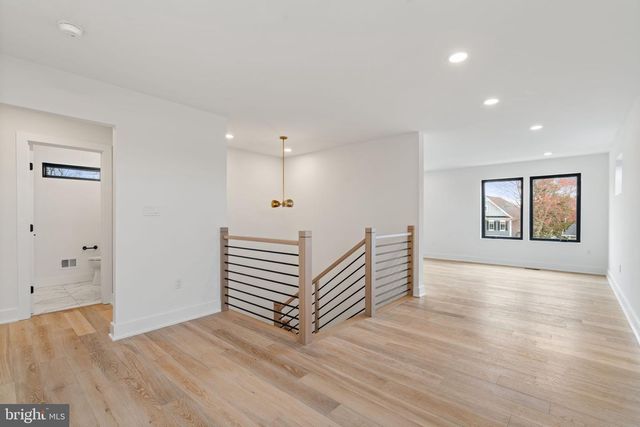 505 ADELMAN CIR SW, Vienna, VA 22180
