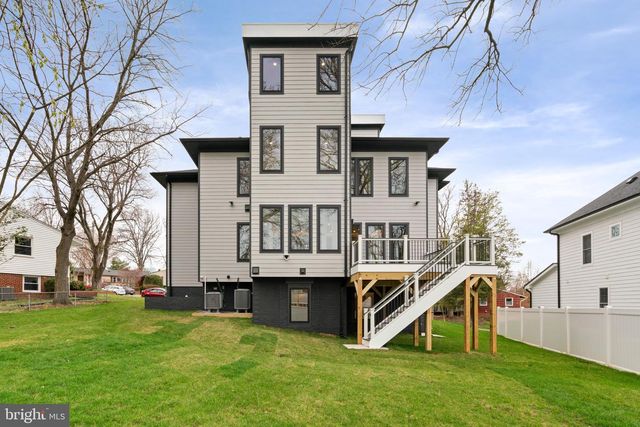 505 ADELMAN CIR SW, Vienna, VA 22180