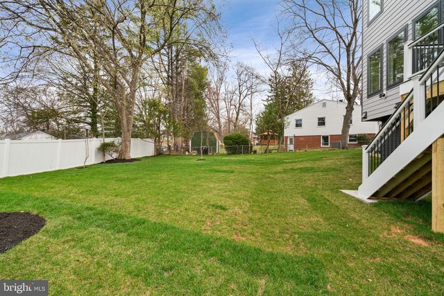 505 ADELMAN CIR SW, Vienna, VA 22180