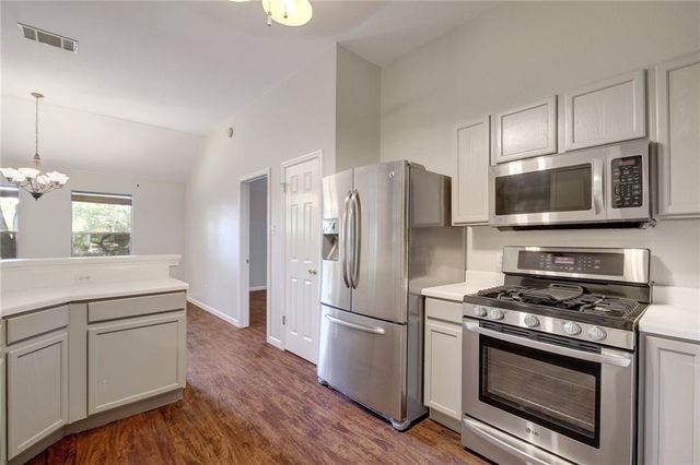 7509 Spivey DR, Austin, TX 78749