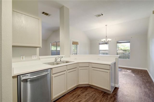 7509 Spivey DR, Austin, TX 78749