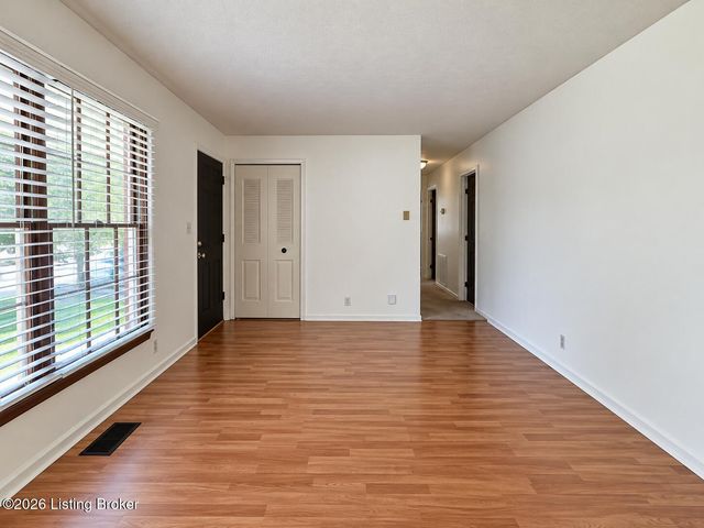 4317 Timothy Way, Crestwood, KY 40014