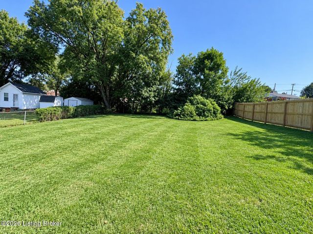 4317 Timothy Way, Crestwood, KY 40014