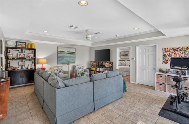 3302 Manitou St, Corpus Christi, TX 78411