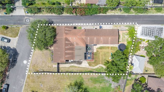 3302 Manitou St, Corpus Christi, TX 78411