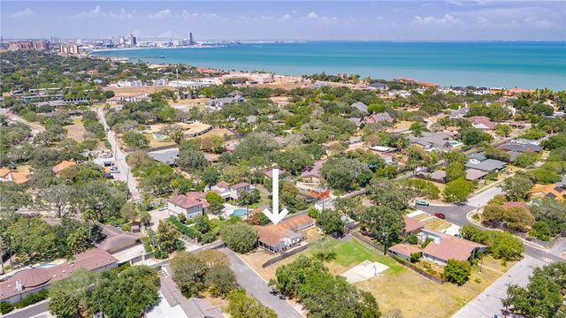3302 Manitou St, Corpus Christi, TX 78411